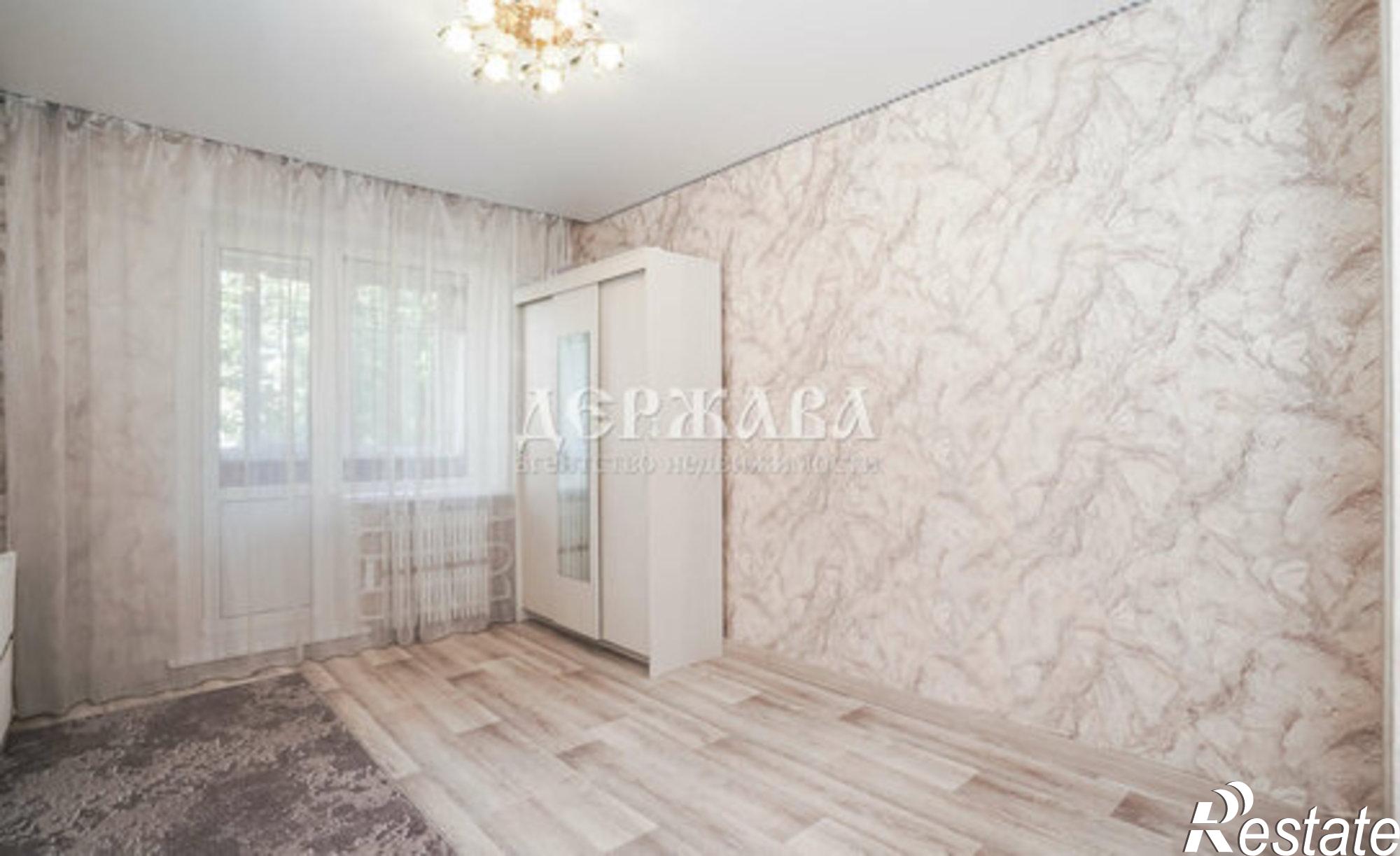 Купить квартиру за 4 550 000 рублей на Южный мкр, 1