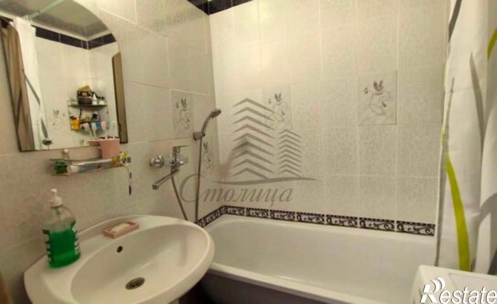 3-комн квартира мкр Буденного, 8,  д. 8