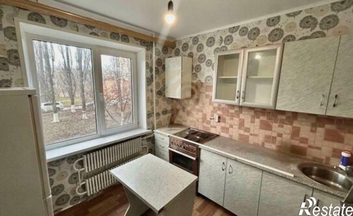 1-комн квартира мкр Макаренко, 13,  д. 13