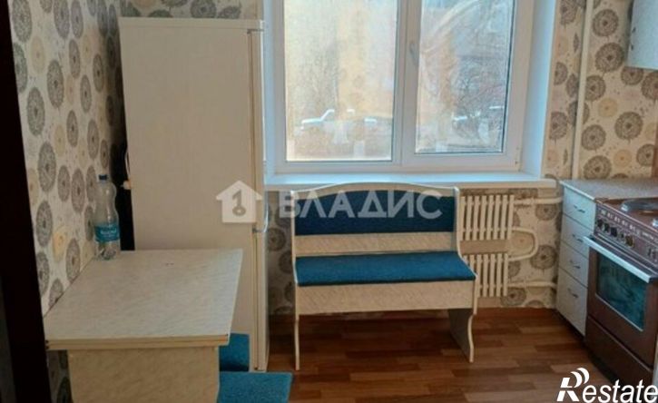 1-комн квартира мкр Макаренко, 13 1,  д. 13 1,  к. 1