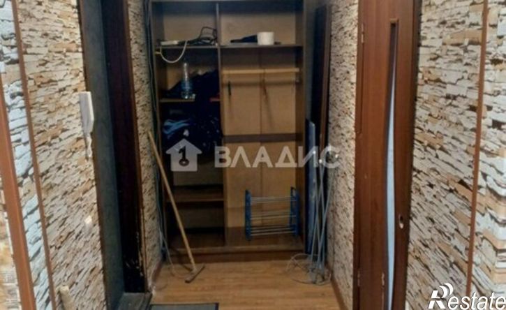 1-комн квартира мкр Макаренко, 13 1,  д. 13 1,  к. 1