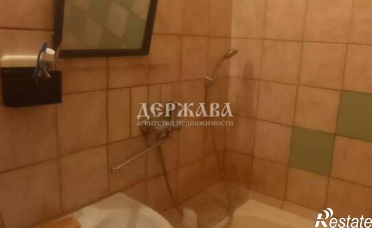 3-комн квартира Парковый мкр, 23,  д. 23
