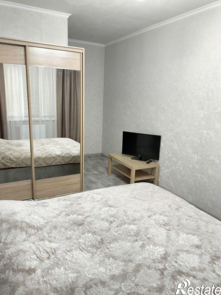 1-комн квартира пр-кт Алексея Угарова, 14Г,  д. 14Г