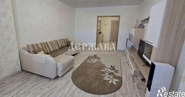 3-комн квартира Восточный мкр, 48,  д. 48