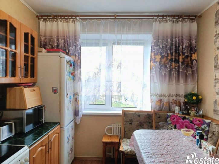 3-комн квартира Северный мкр, 4,  д. 4