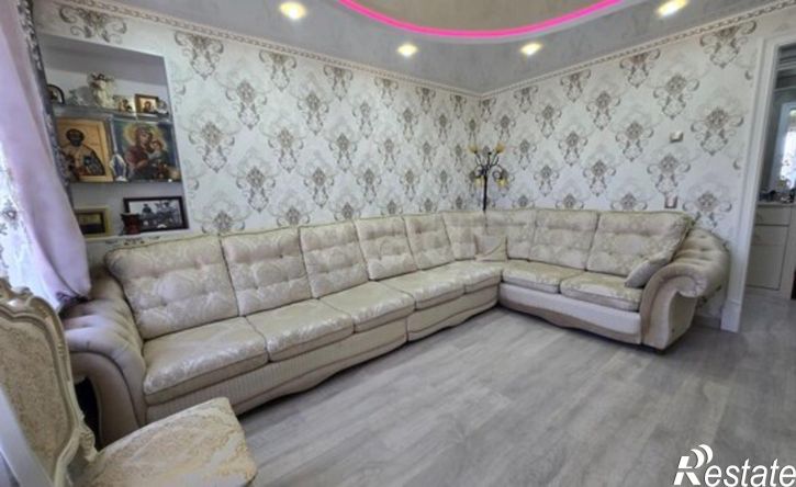2-комн квартира мкр Жукова, 43,  д. 43