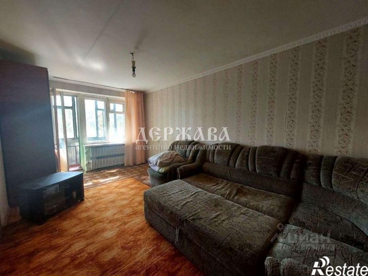 1-комн квартира мкр Лебединец, 5,  д. 5
