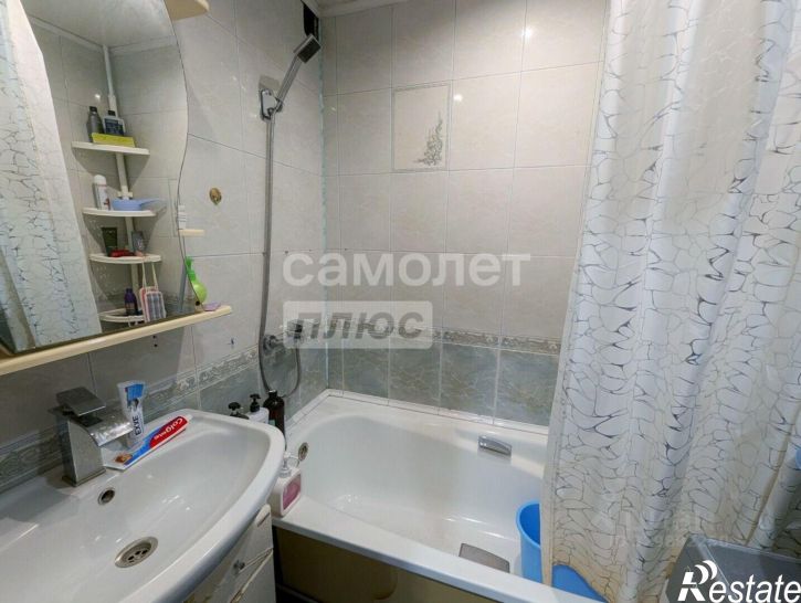 2-комн квартира Восточный мкр, 11,  д. 11