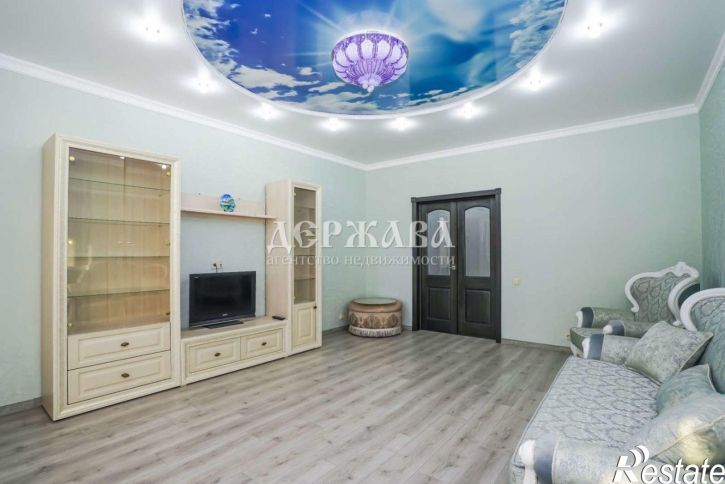 3-комн квартира Степной мкр, 1,  д. 1
