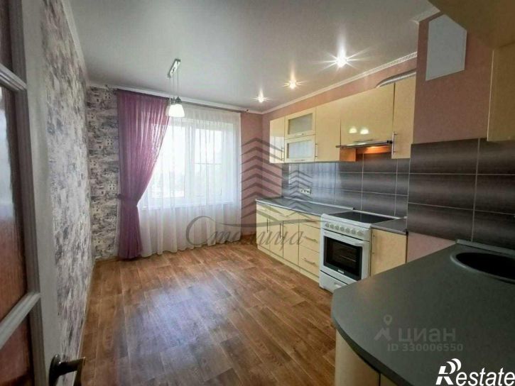 3-комн квартира мкр Жукова, 49,  д. 49