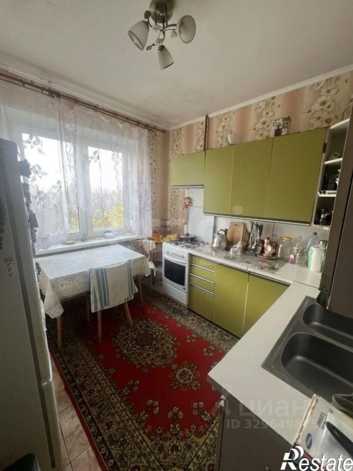 3-комн квартира Студенческий мкр, 19,  д. 19