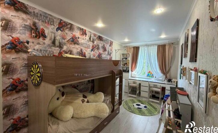 3-комн квартира ул Комсомольская, 42,  д. 42