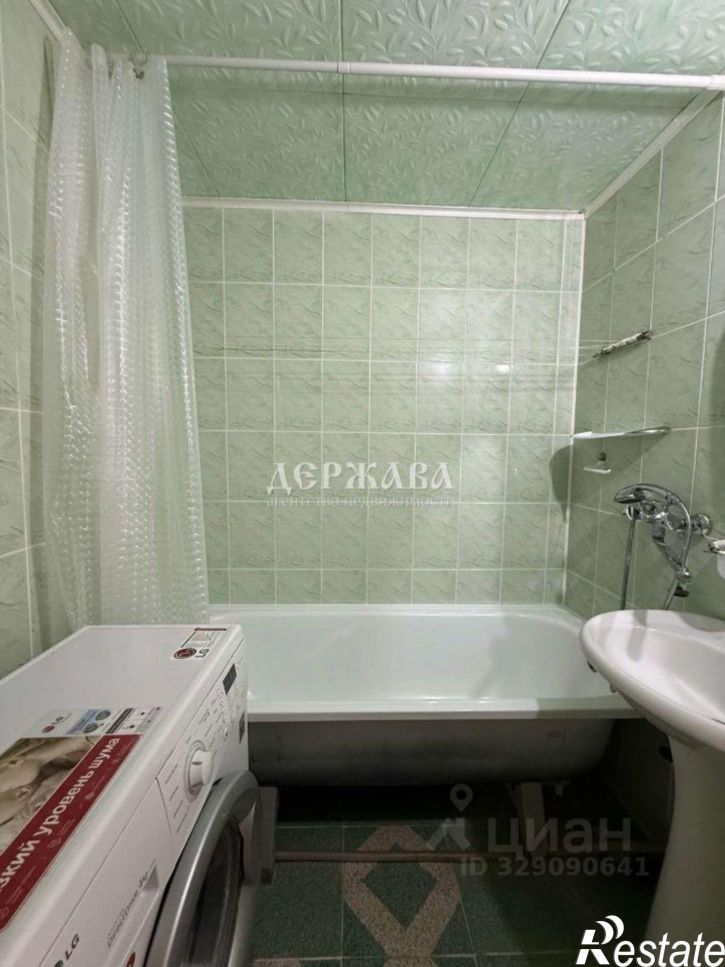 2-комн квартира мкр Жукова, 27,  д. 27