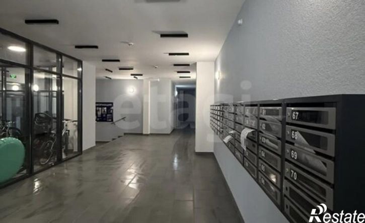 4-комн квартира мкр Космос, 11,  д. 11