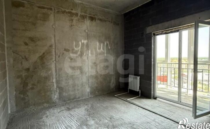 4-комн квартира мкр Космос, 11,  д. 11
