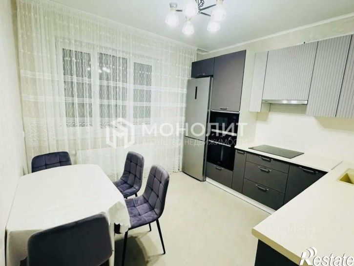2-комн квартира Степной мкр, 35,  д. 35