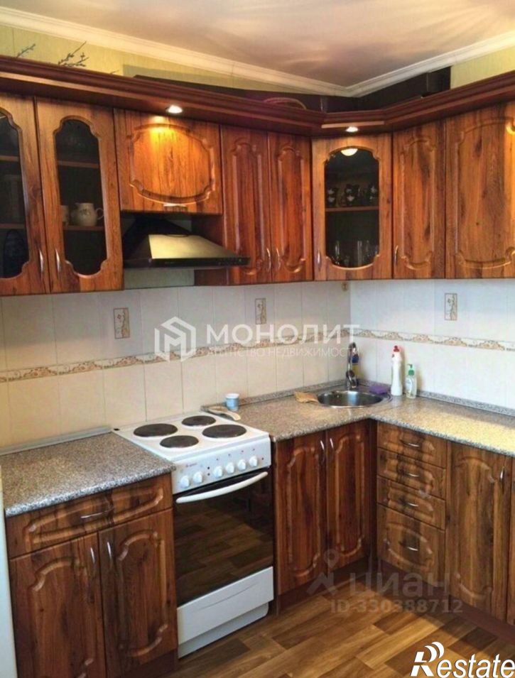3-комн квартира Юбилейный мкр, 3,  д. 3