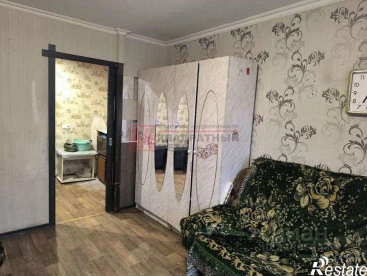 Комната мкр Горняк, 18,  д. 18