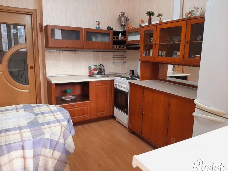 2-комн квартира мкр Дубрава квартал 3, 35,  д. 35