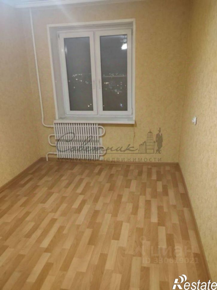 3-комн квартира Парковый мкр, 20,  д. 20