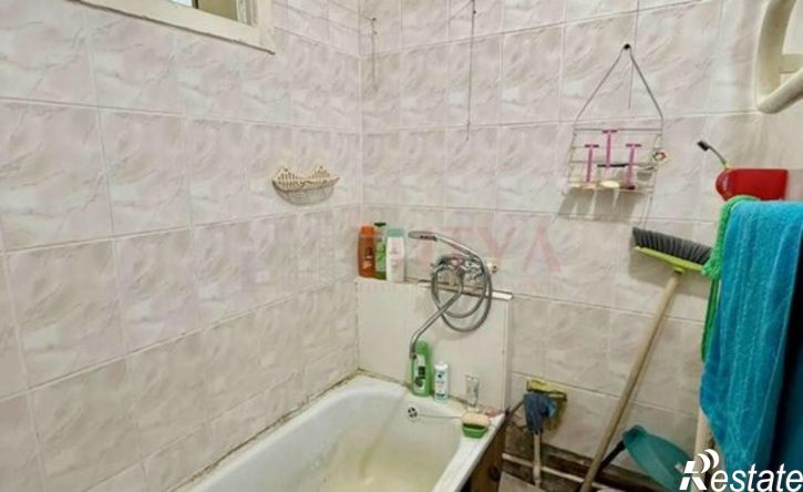 2-комн квартира микрорайон Интернациональный, 49
