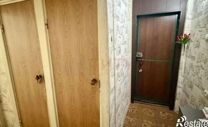 2-комн квартира микрорайон Интернациональный, 49