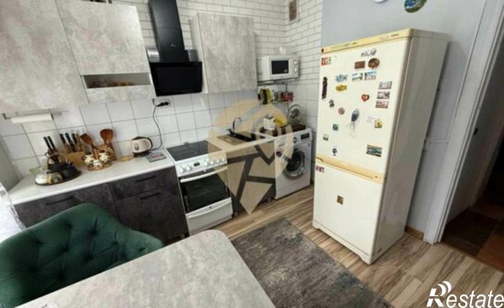 3-комн квартира Восточный мкр, 11,  д. 11