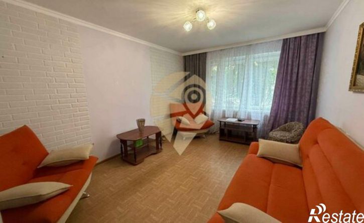 3-комн квартира Восточный мкр, 11,  д. 11