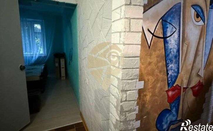 3-комн квартира Восточный мкр, 11,  д. 11