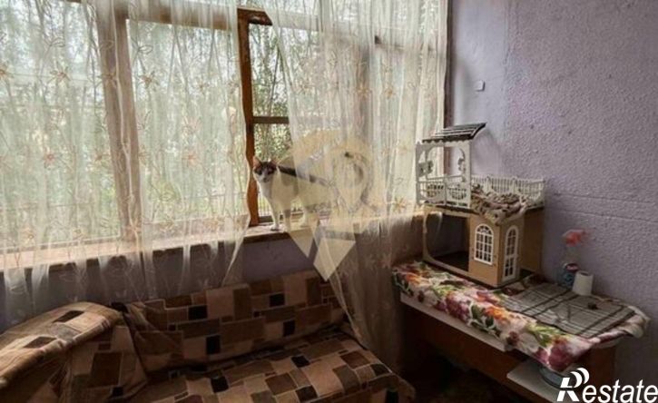 3-комн квартира Восточный мкр, 11,  д. 11