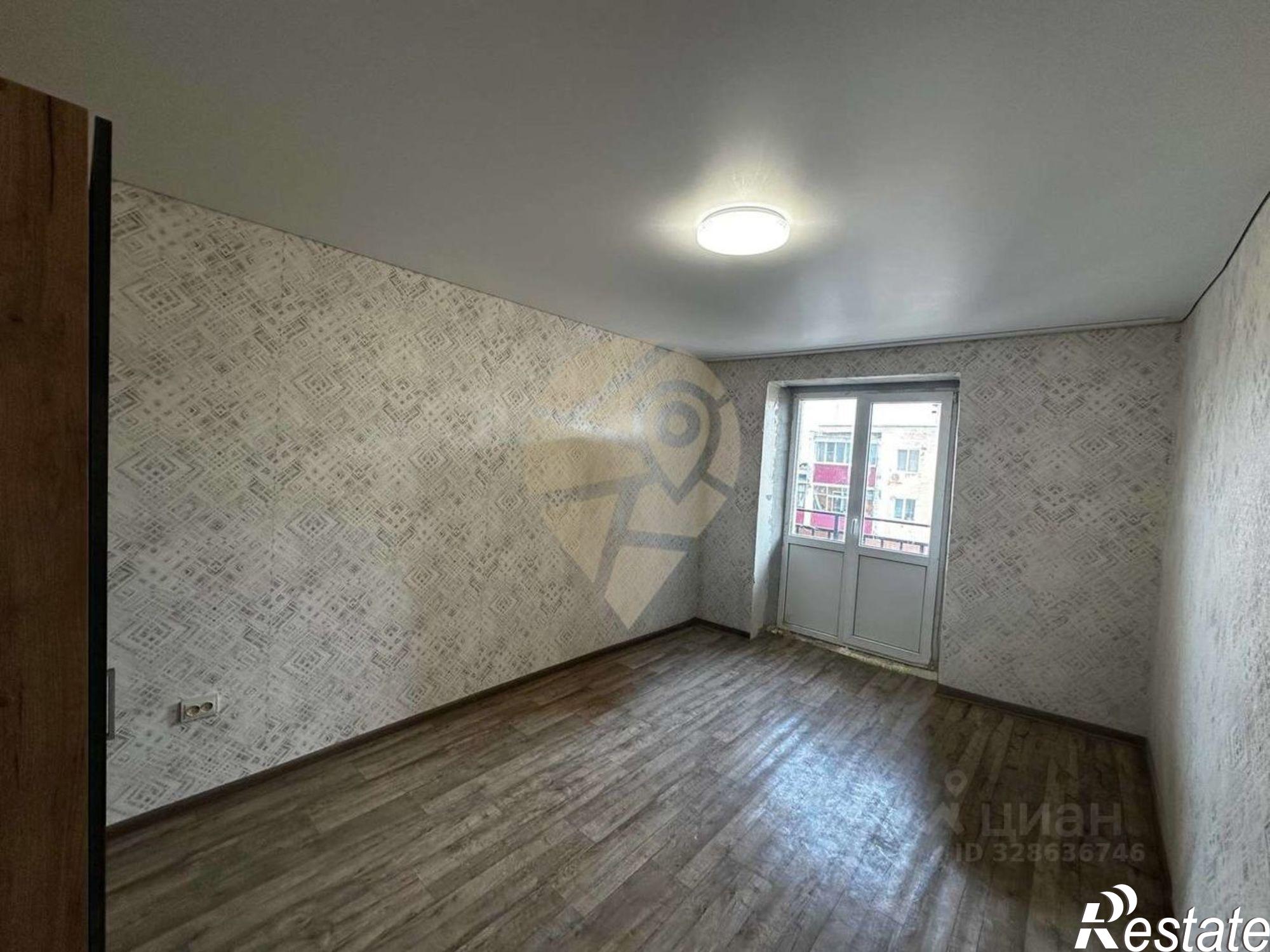 Купить комнату за 1 300 000 рублей на пер Урицкого, 5