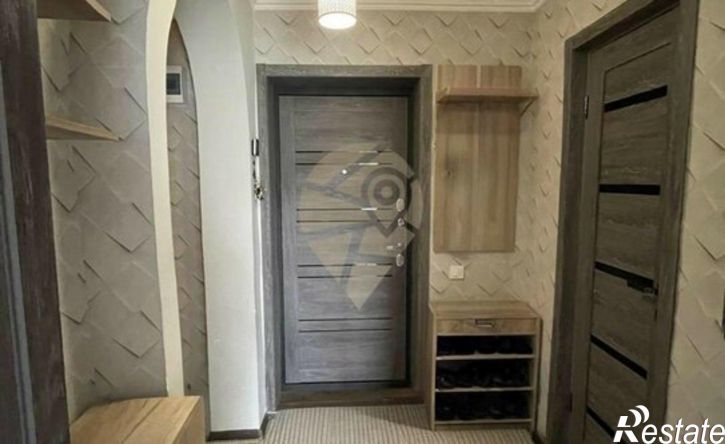 2-комн квартира мкр Жукова, 45,  д. 45