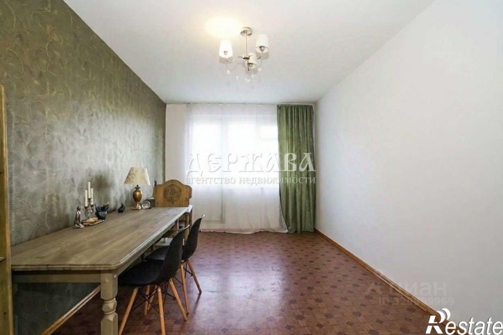 3-комн квартира улица Хмелёва, 2,  д. 2