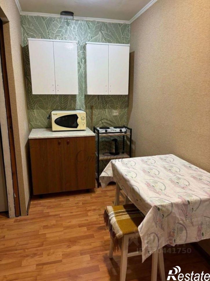 1-комн квартира мкр Макаренко, 6,  д. 6