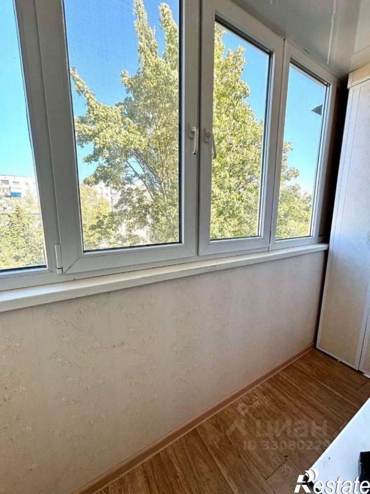 2-комн квартира мкр Приборостроитель, 25,  д. 25