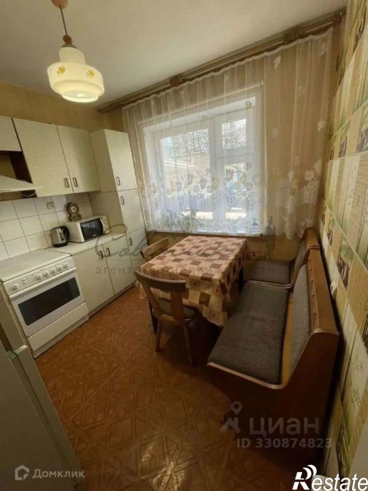 3-комн квартира мкр Жукова, 40,  д. 40