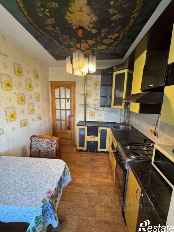 3-комн квартира Комсомольский пр-кт, 35,  д. 35