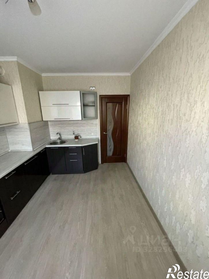 3-комн квартира Восточный мкр, 1б,  д. 1б
