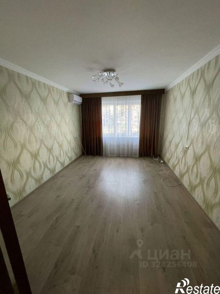 3-комн квартира Восточный мкр, 1б,  д. 1б