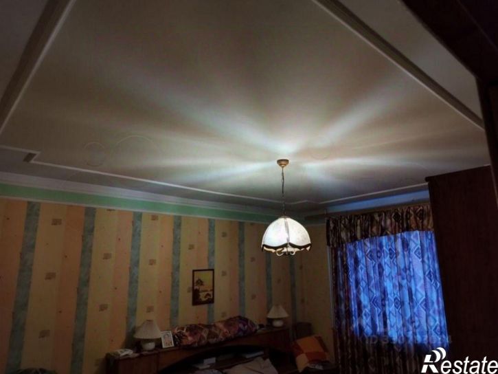 4-комн квартира мкр Королева, 37,  д. 37