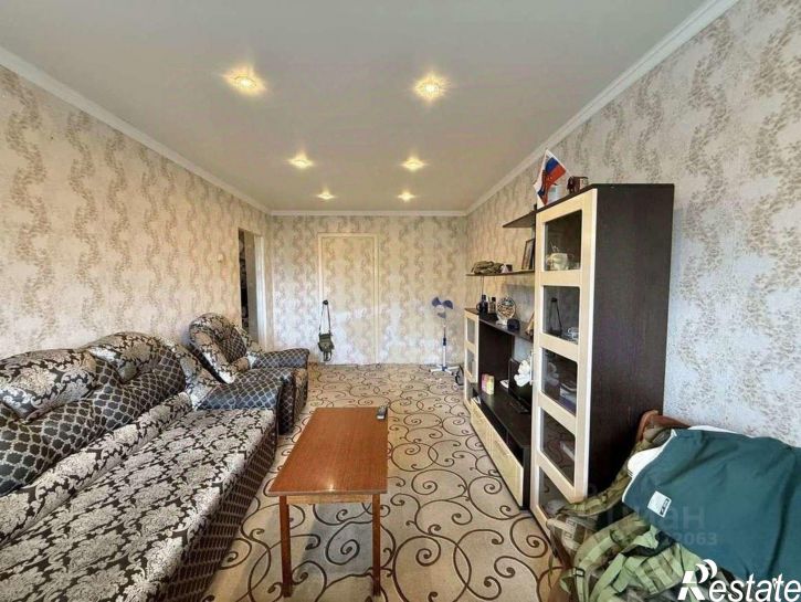 2-комн квартира Парковый мкр, 1,  д. 1