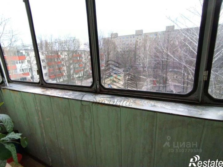 2-комн квартира Интернациональный мкр, 42,  д. 42