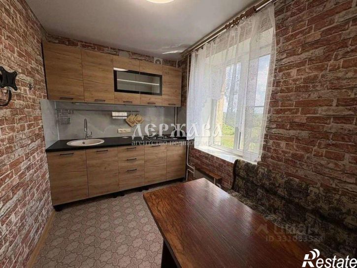 2-комн квартира Южный мкр, 10а,  д. 10а