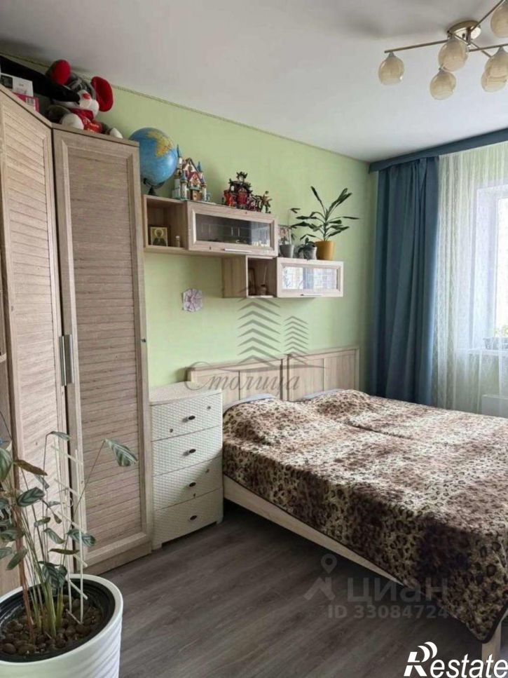 3-комн квартира Степной мкр, 10,  д. 10