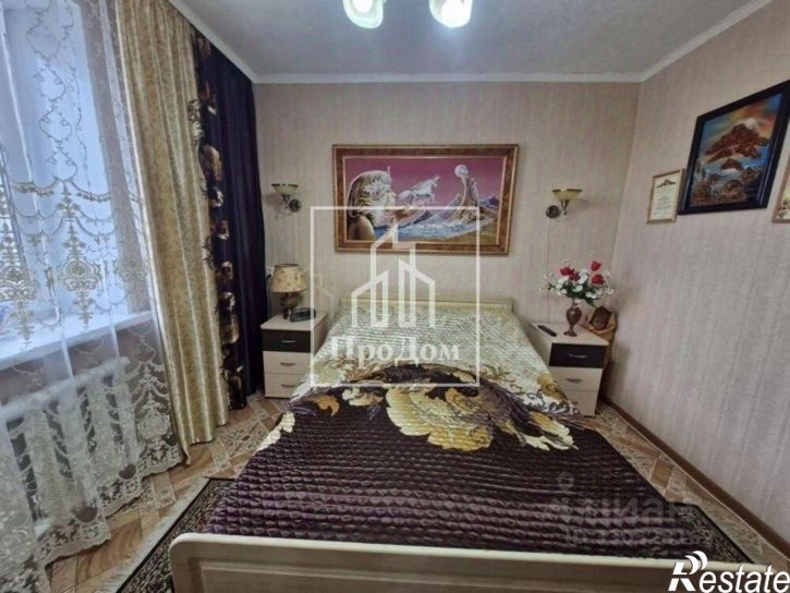 2-комн квартира Революционная улица, 48,  д. 48