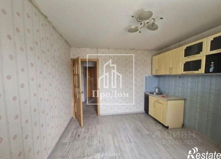 2-комн квартира мкр Лебединец, 27,  д. 27