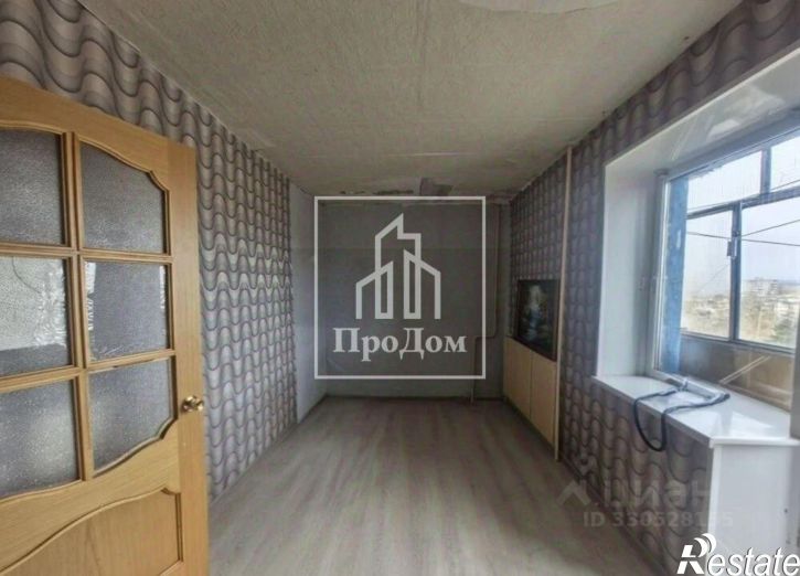 2-комн квартира мкр Лебединец, 27,  д. 27