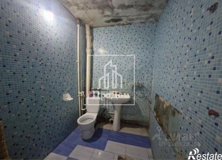 2-комн квартира мкр Лебединец, 27,  д. 27