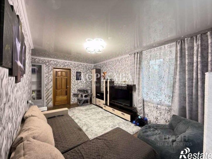 3-комн квартира мкр Приборостроитель, 14,  д. 14