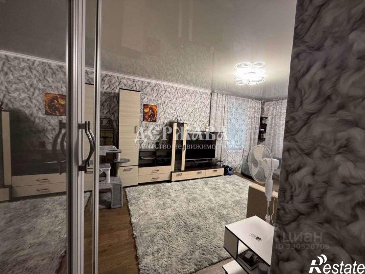 3-комн квартира мкр Приборостроитель, 14,  д. 14
